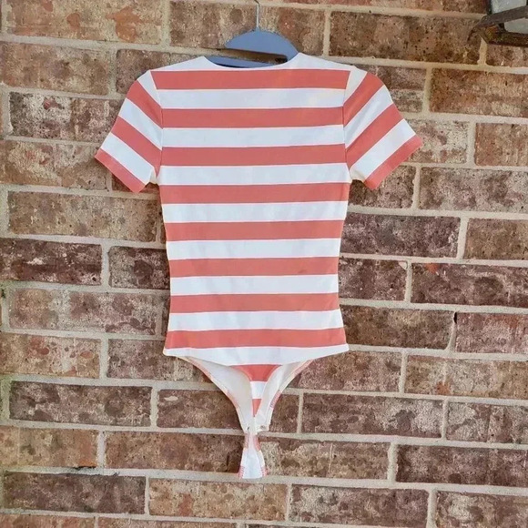 Aritzia Babaton Striped bodysuit XS - Picture 4 of 7
